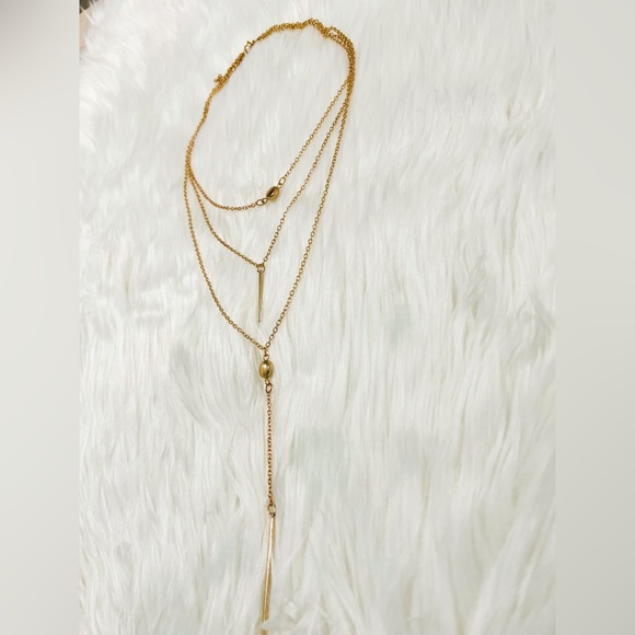 Beautiful Gold Layered Necklace. Women’s Fashion Jewelry BRAND NEW - Picture 3 of 5